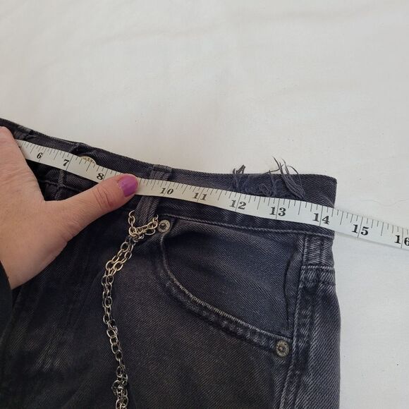 AMERICAN EAGLE black cutoff custom goth chain mom jean shorts 6 - Picture 9 of 11